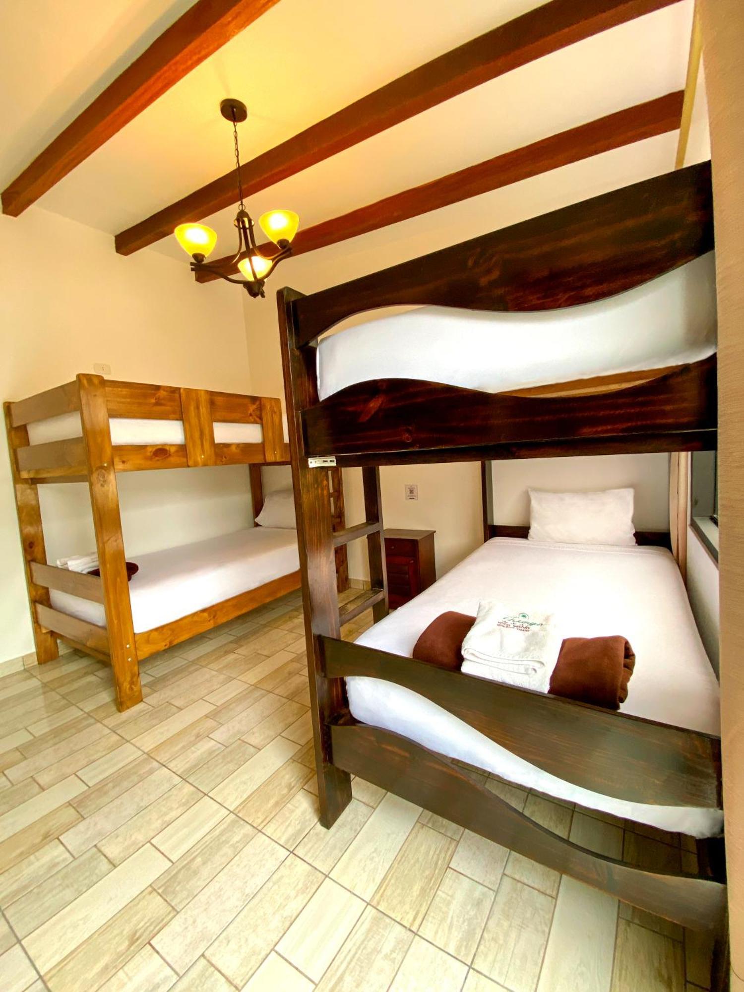 Hotel Resort Thiago Chincha Alta Luaran gambar